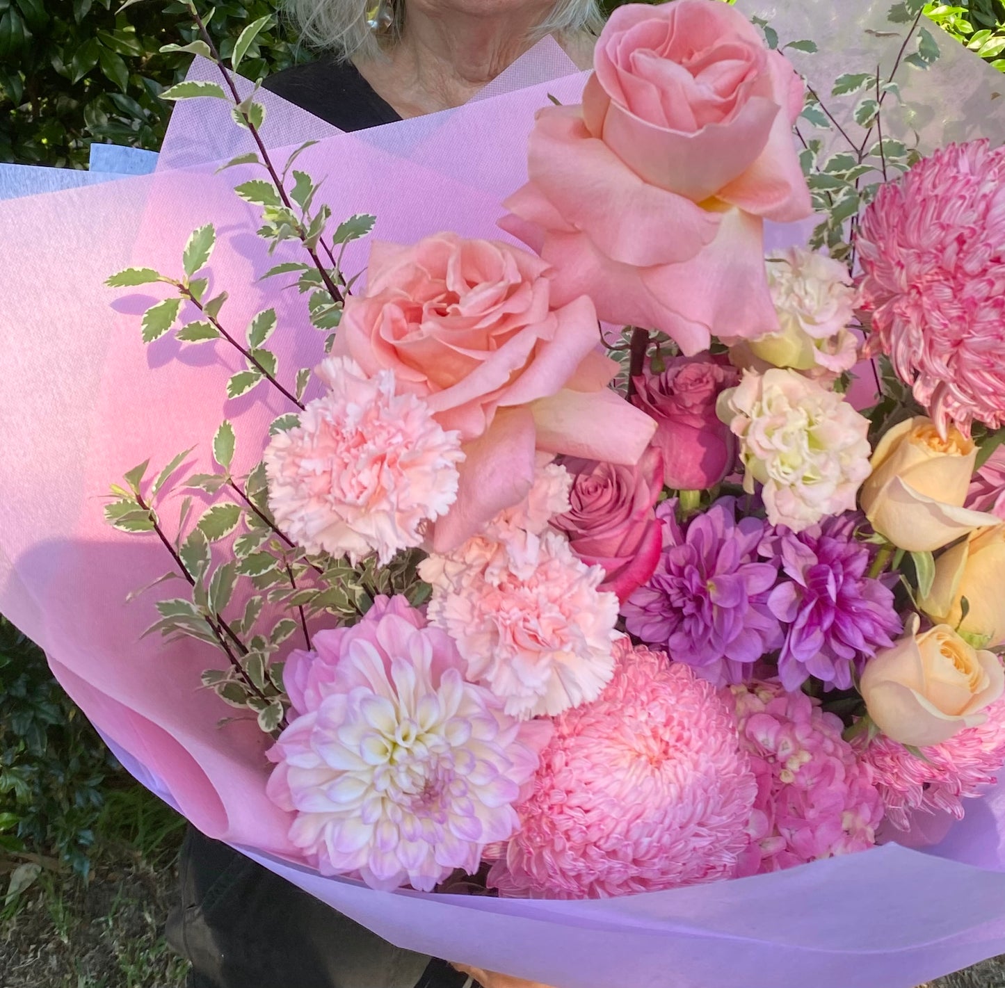 Mother’s Day medium Garden Luxe Bouquet