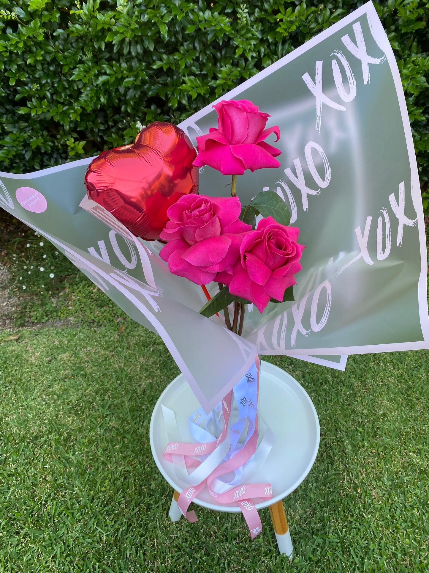 XO Valentine’s Rose Bouquet